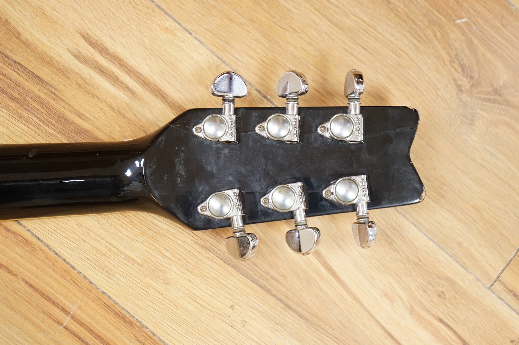 A Washburn festival series, 10mb electric-acoustic guitar